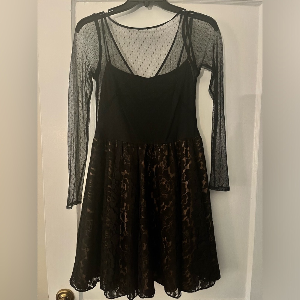 Aqua lace sleeved cocktail dress